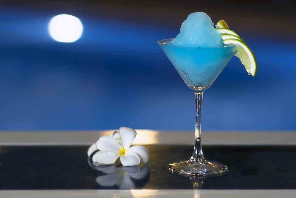The Blue Corner Boutique Hotel Phnom Penh Exterior photo
